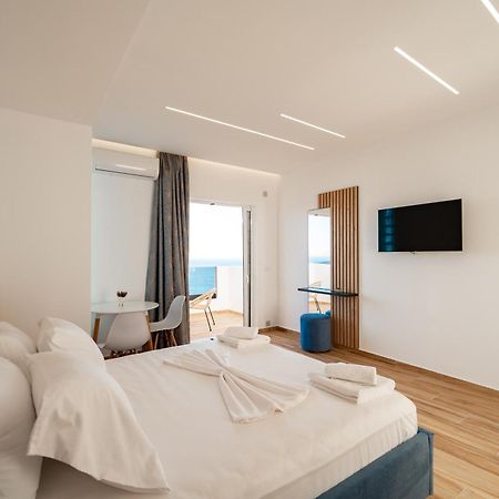 Vila Amare Sarandë Eksteriør billede