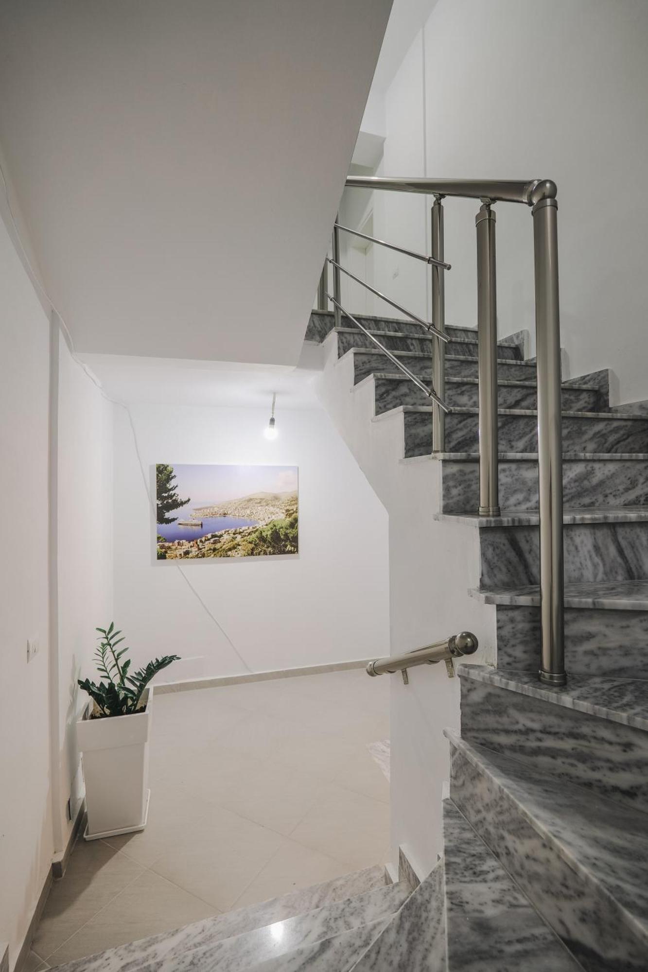 Vila Amare Sarandë Eksteriør billede