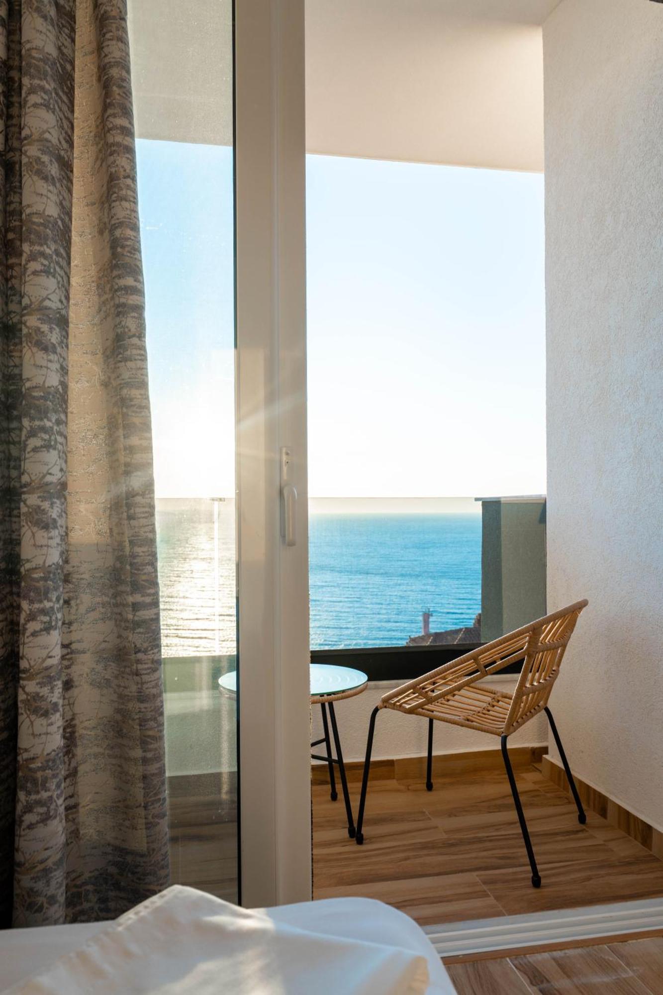 Vila Amare Sarandë Værelse billede
